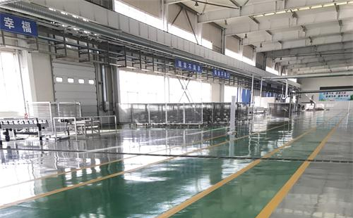 明日大雪：梦得来化工为您打造温暖而坚固的革吉环氧地坪