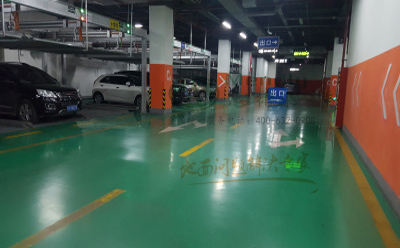 革吉革吉环氧地坪施工中的注意事项及常见问题解决指南