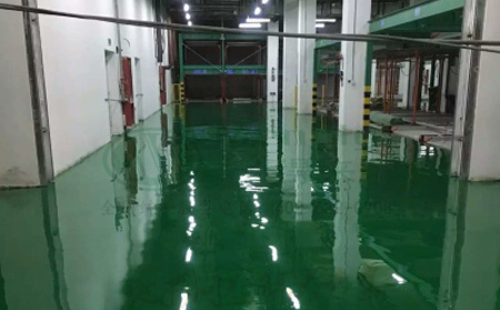 11月革吉革吉环氧地坪施工高峰来袭，梦得来化工多项目同步推进保交付